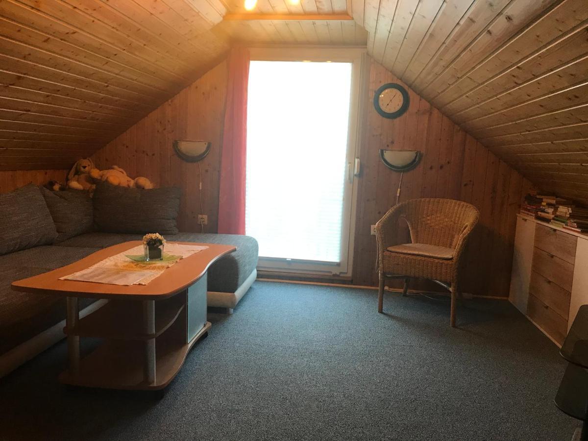 Ferienwohnung Guerth Kleinhennersdorf Екстериор снимка