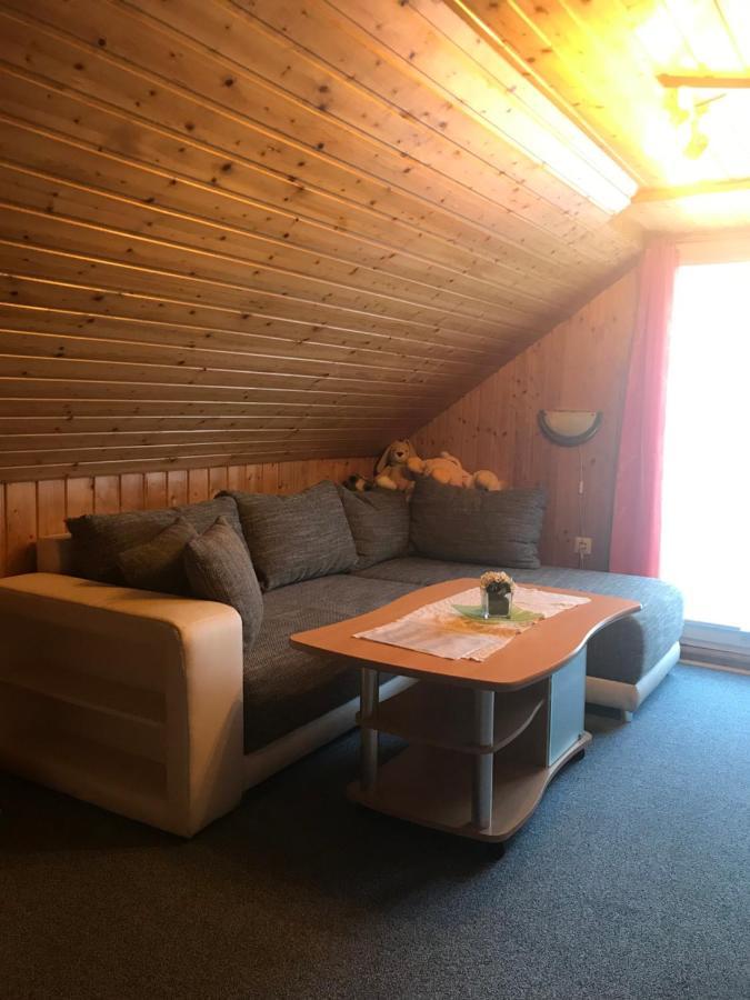 Ferienwohnung Guerth Kleinhennersdorf Екстериор снимка