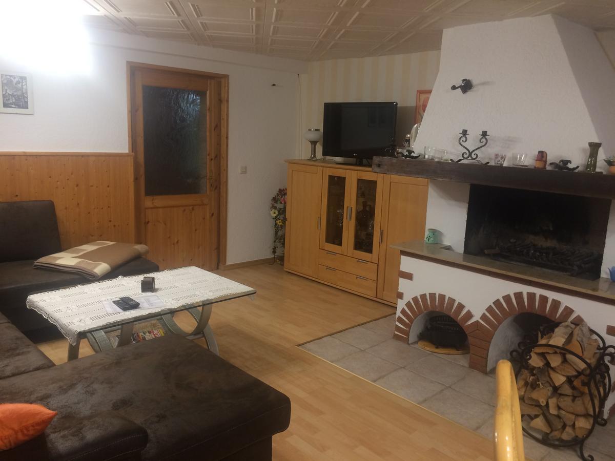 Ferienwohnung Guerth Kleinhennersdorf Екстериор снимка
